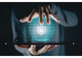 Цифровая безопасность: Как защитить свои данные и личную жизнь в цифровой эпохе