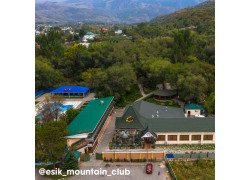 Esik Mountain Club